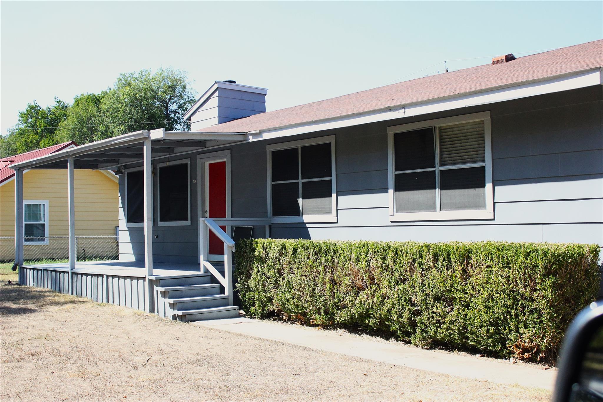 Single Family Residence