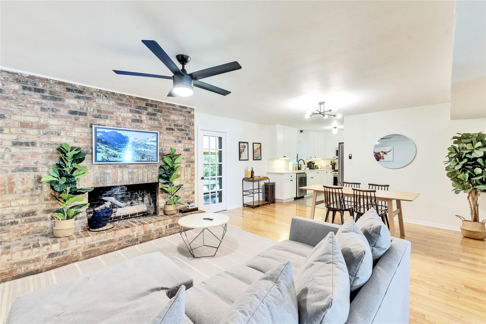 Single Family Residence