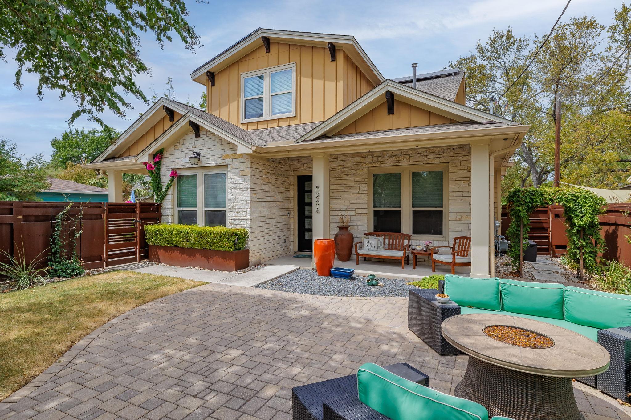 Single Family Residence