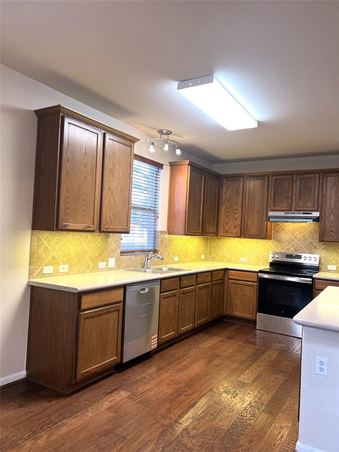 Single Family Residence