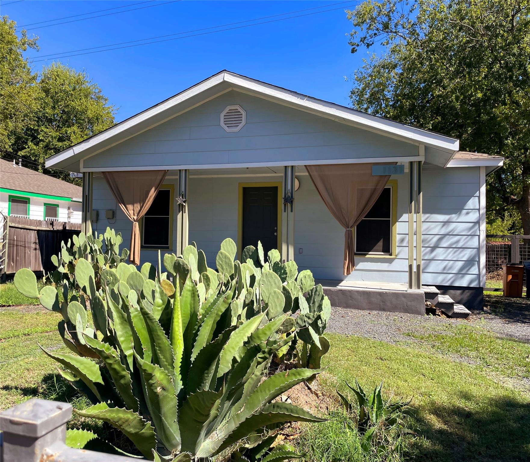 Single Family Residence