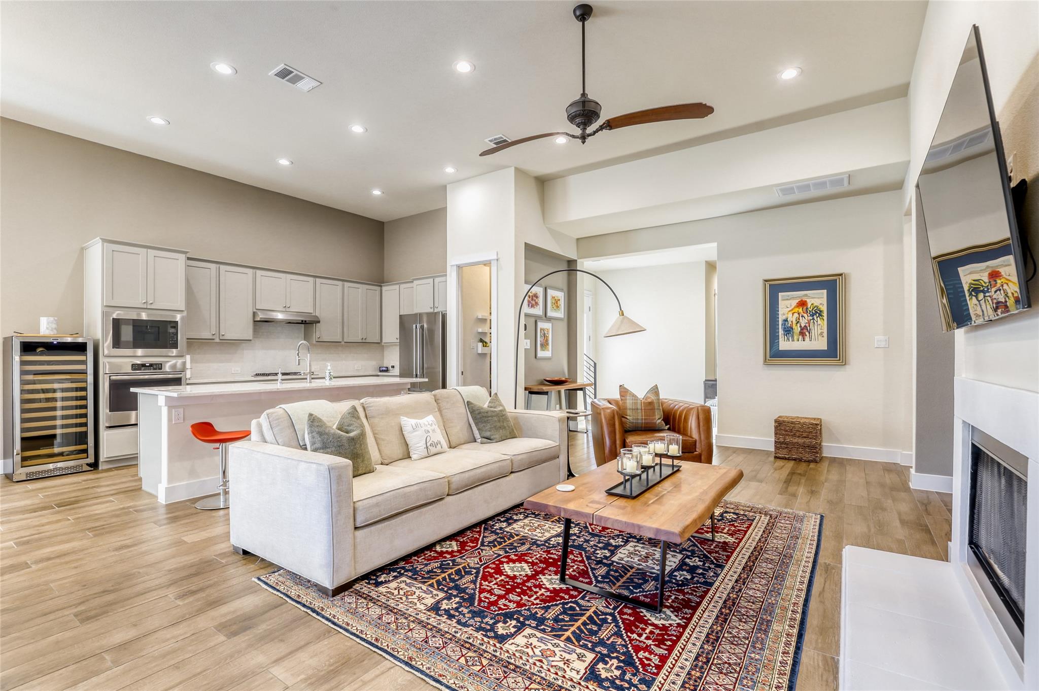 Single Family Residence