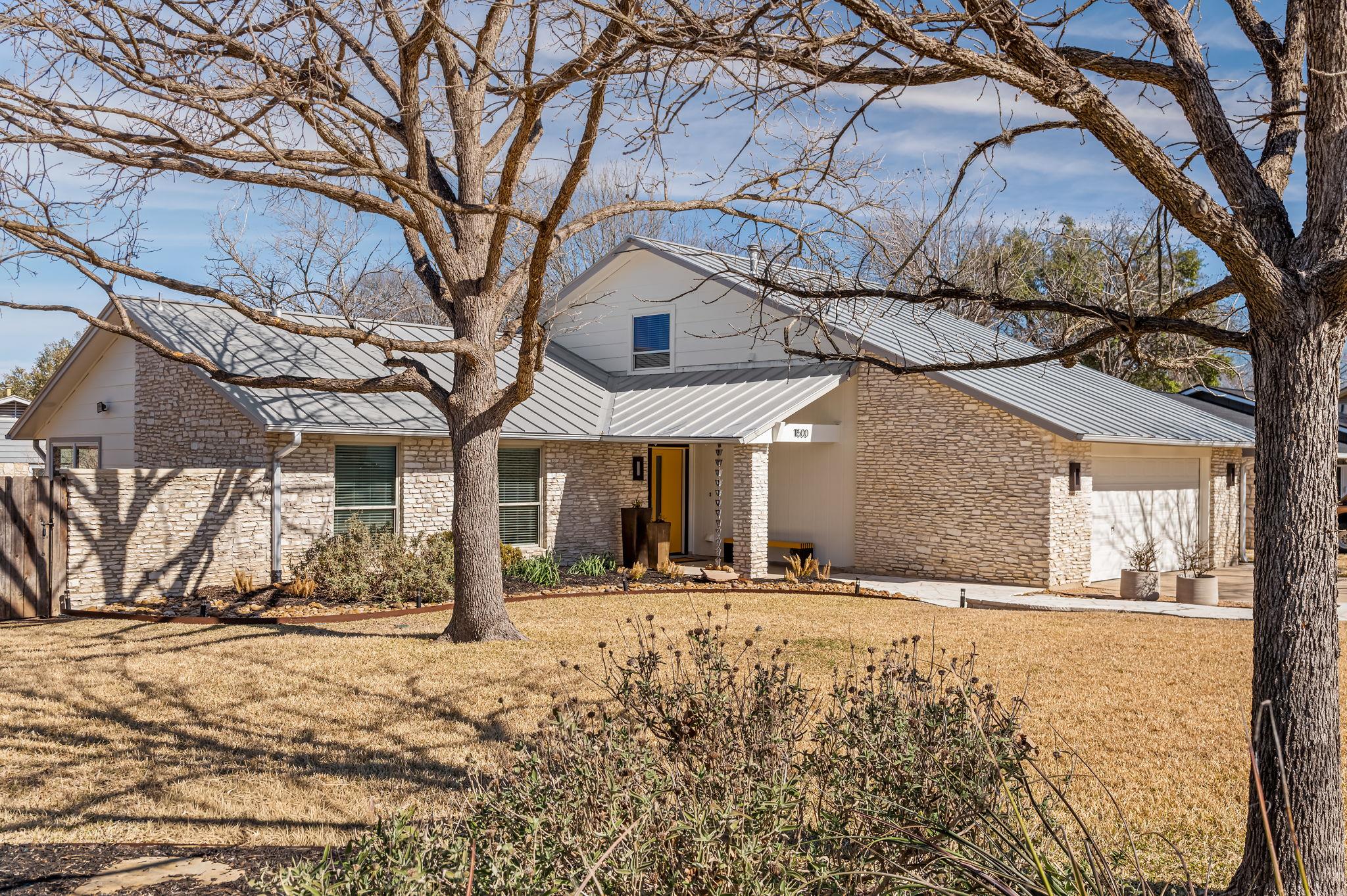 Single Family Residence