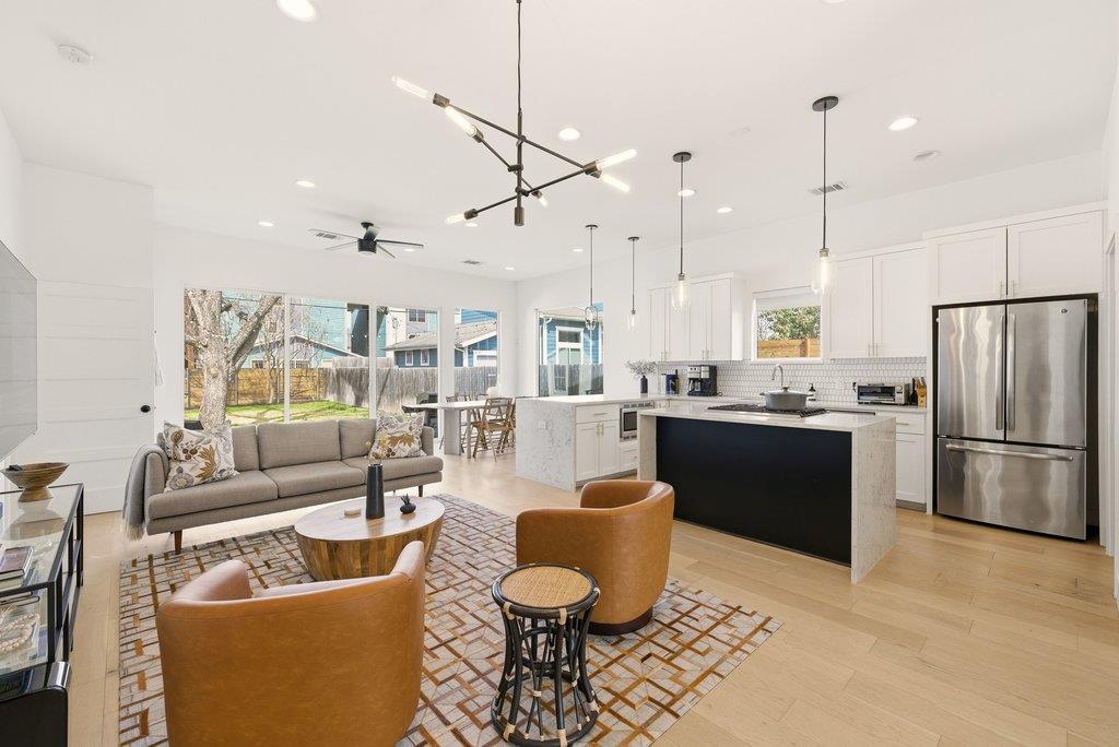 Single Family Residence