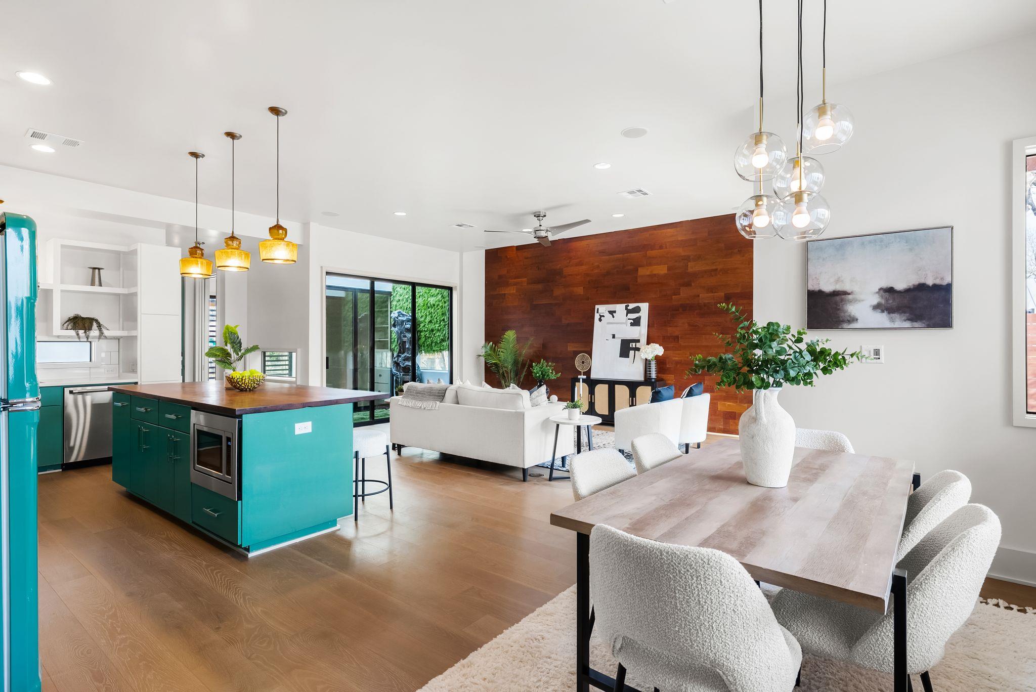 Single Family Residence